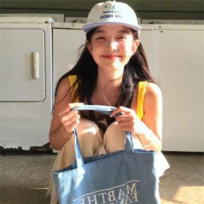 五个女生